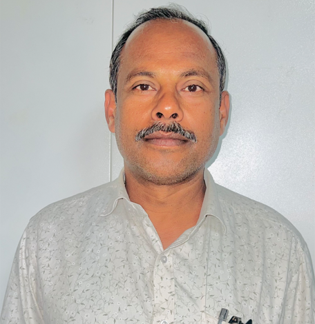 स्टाफ फोटो